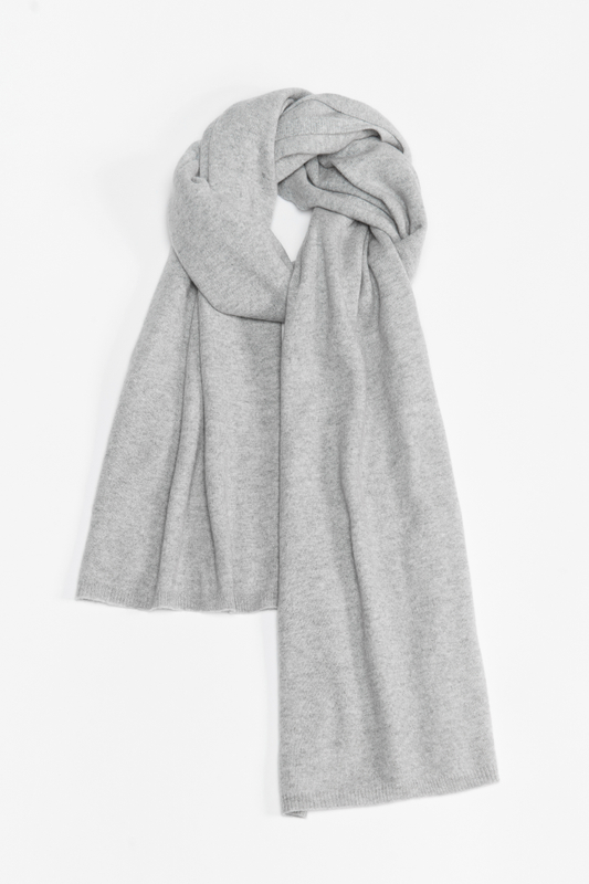 Переработанный кашемировый шарф