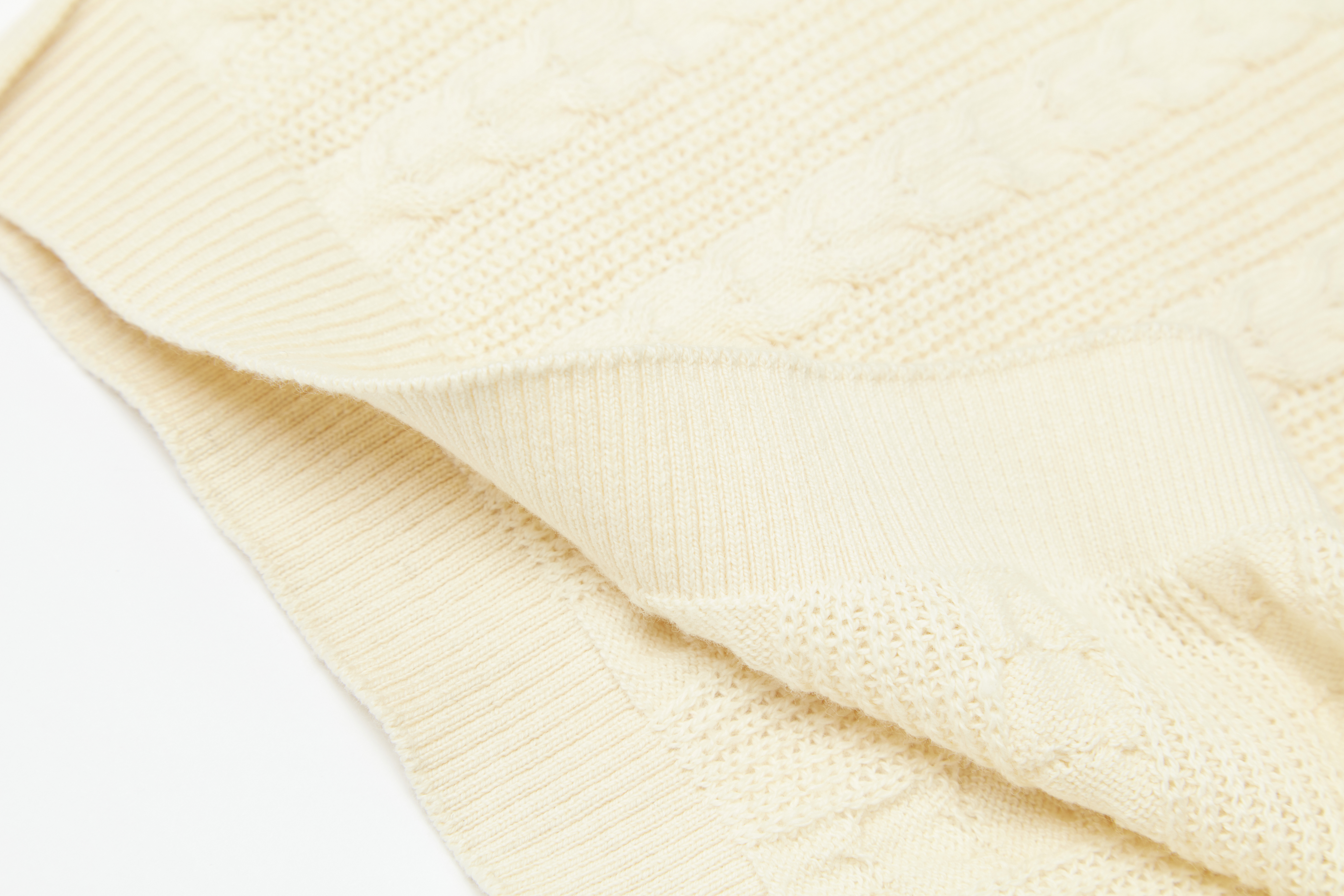 ДЕТСКИЙ ЖИЛЕТ ИЗ ХЛОПКОВОГО КАШЕМИРА