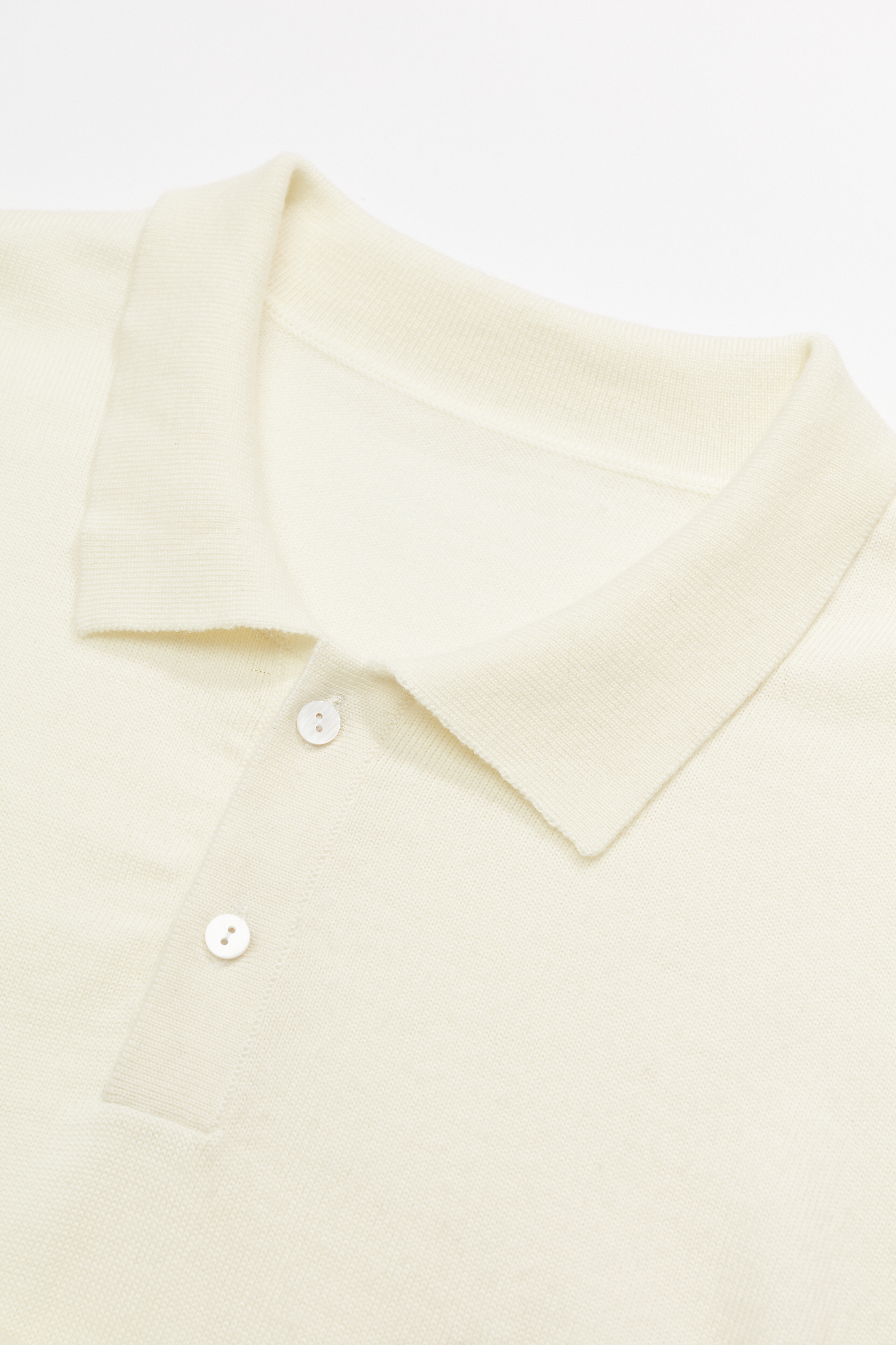 Белые длинные рукава мужской вязаный свитер 