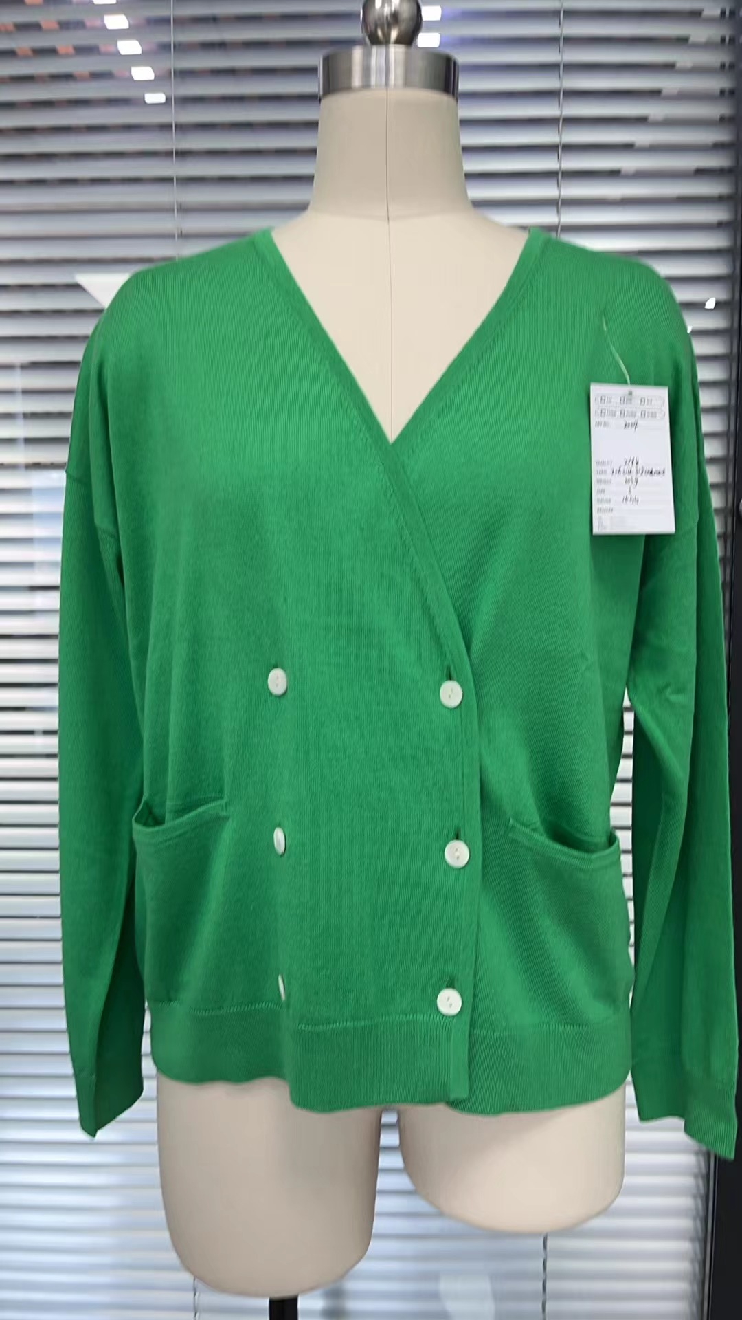 Женская v nece pure change cashmere cardigan 