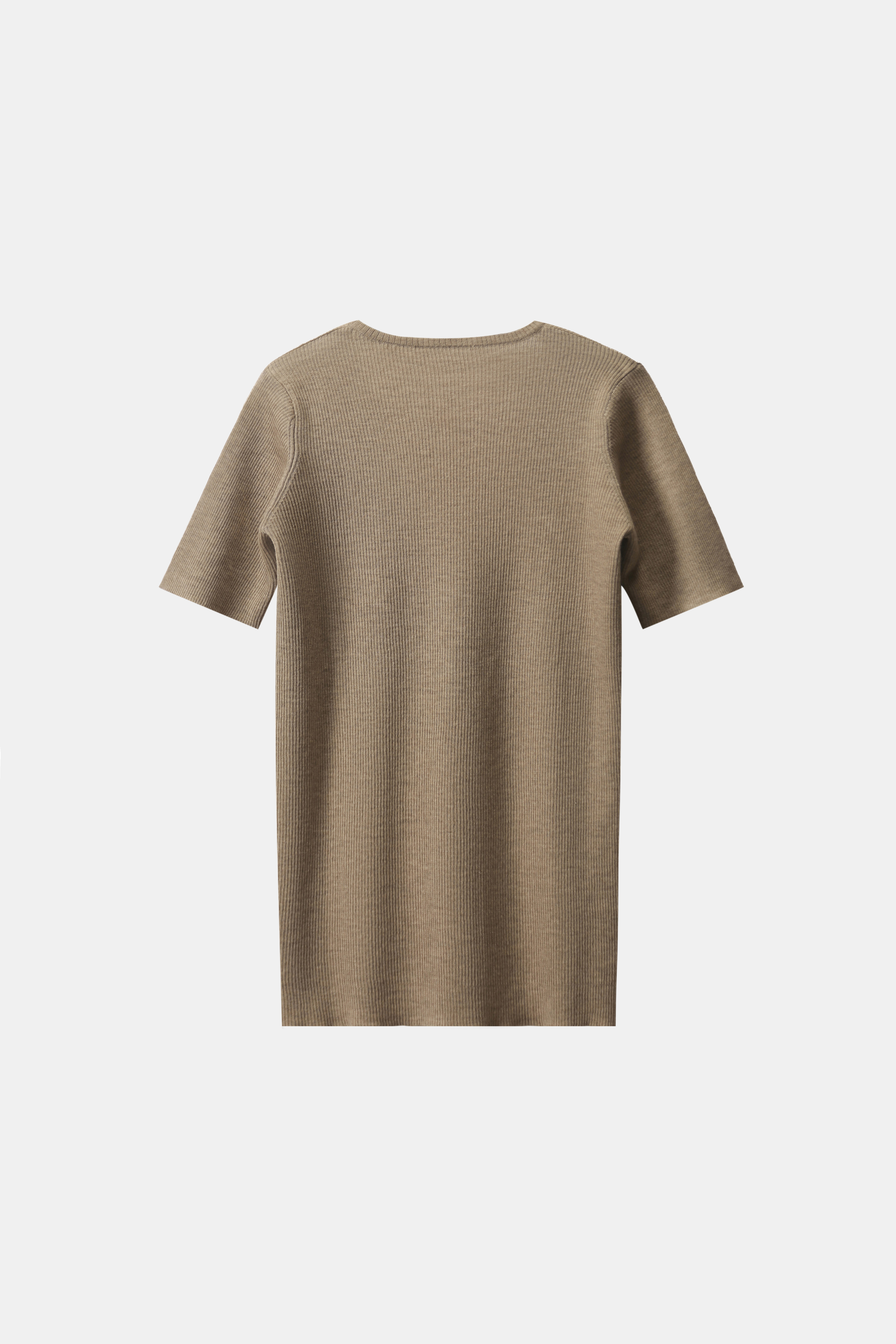 Свитер с коротким рукавом