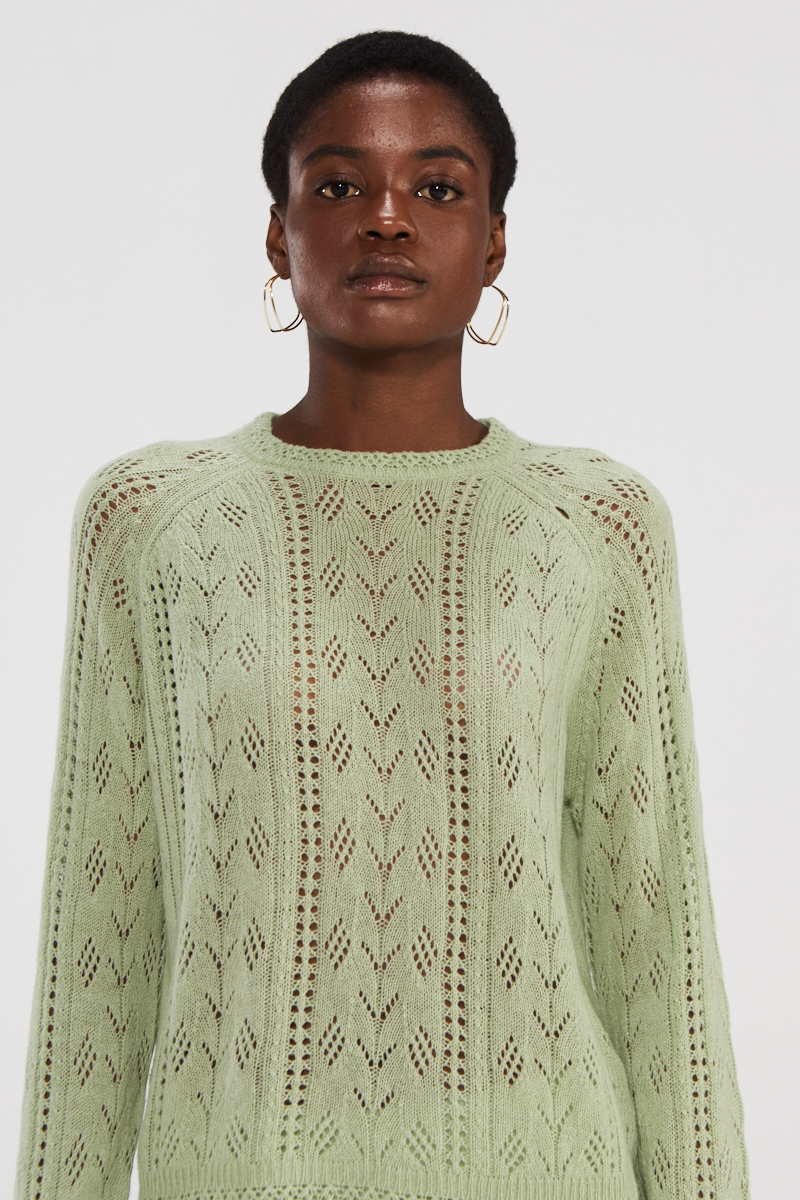 Легкий кашемировый свитер с дизайном открытой работы